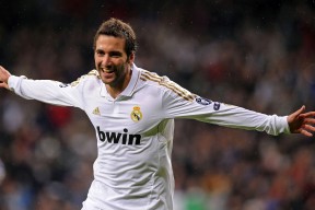 kaiyun体育综合-一周热评五大体坛争议事件盘点，体坛大事记